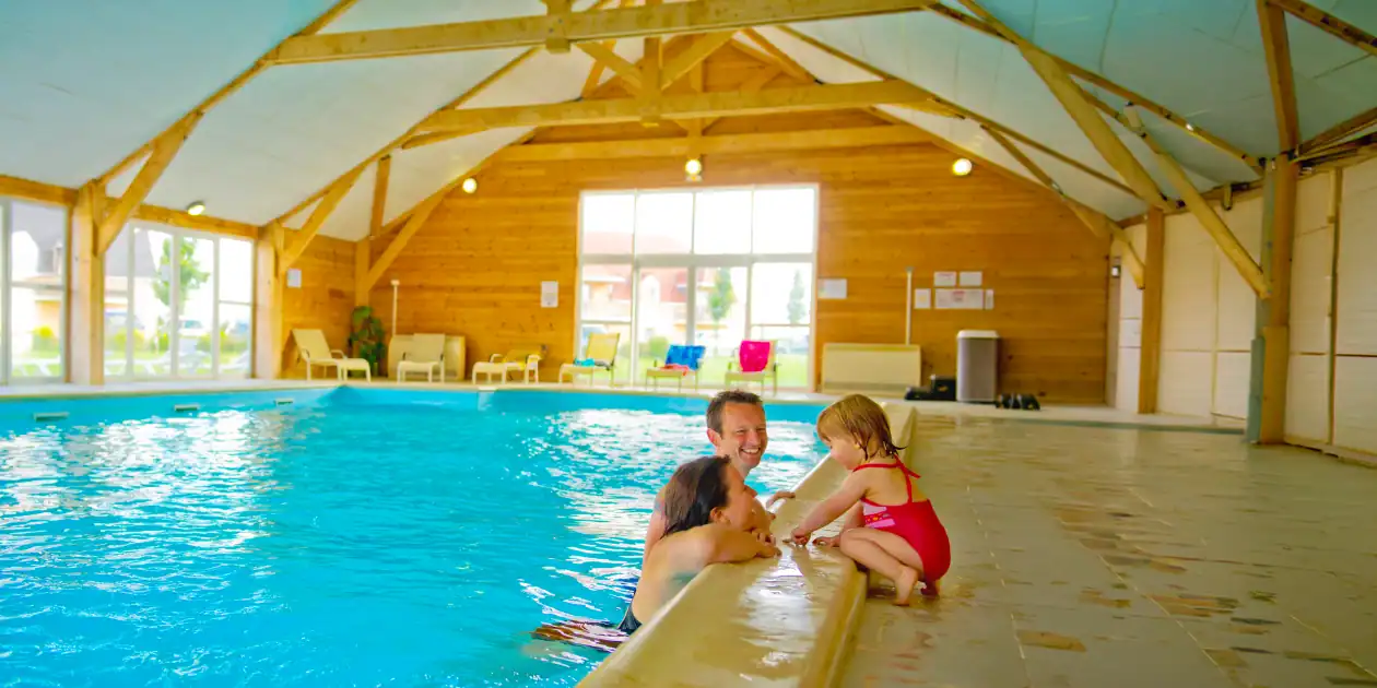 Résidence avec piscine couverte